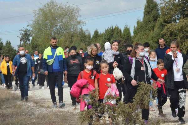 Amatör Spor Haftası'nda Bozüyük Kent Ormanı'na yürüdüler