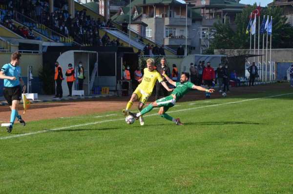 TFF 3. Lig: Fatsa Belediyespor: 0 - Erbaaspor: 0
