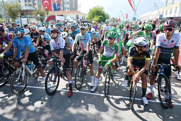58. Cumhurbaşkanlığı Türkiye Bisiklet Turu'nun Kemer-Kalkan etabı başladı