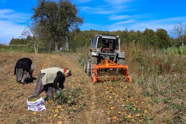 Büyükşehrin tarım makineleri üreticilerin ayağına gitti, işi yükü yüzde 70 kolaylaştı