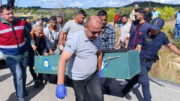 Antalya'da çöp kamyonunda korkunç cinayet: Mesai arkadaşını boğazından bıçaklayarak öldürdü