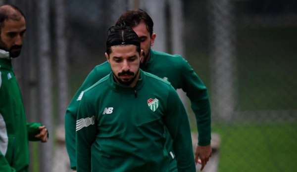 Bursaspor, Tahsin Tam yönetiminde ilk antrenmanını yaptı