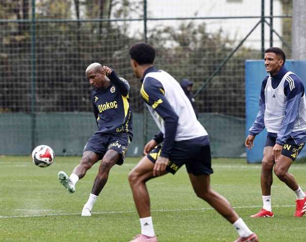 Fenerbahçe, Fatih Karagümrük maçının hazırlıklarını sürdürdü
