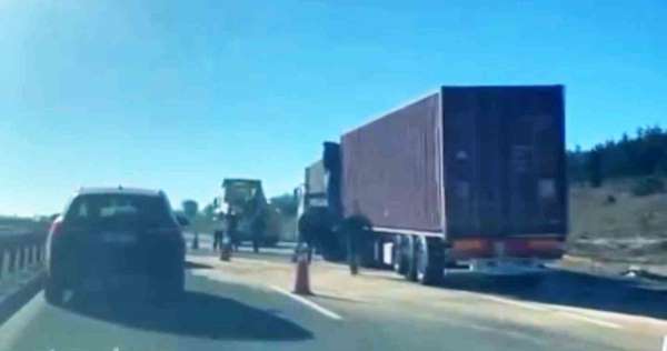 Bolu'da feci kaza: 2 çocuk babası tır şoförü hayatını kaybetti