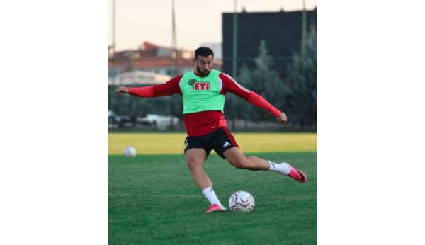 Eskişehirspor, 1922 Akşehir SK maçı için hazırlanıyor
