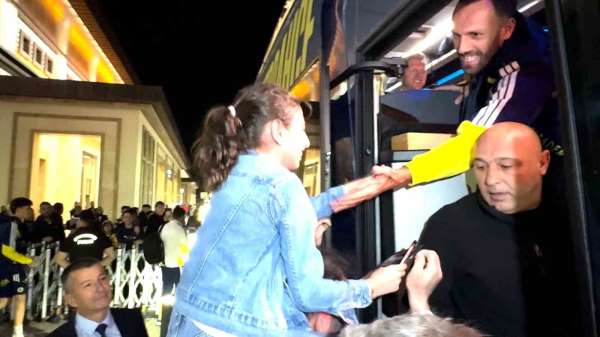 Fenerbahçe kafilesi Rize'de