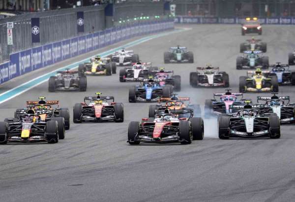 Formula 1'de sıradaki durak Singapur