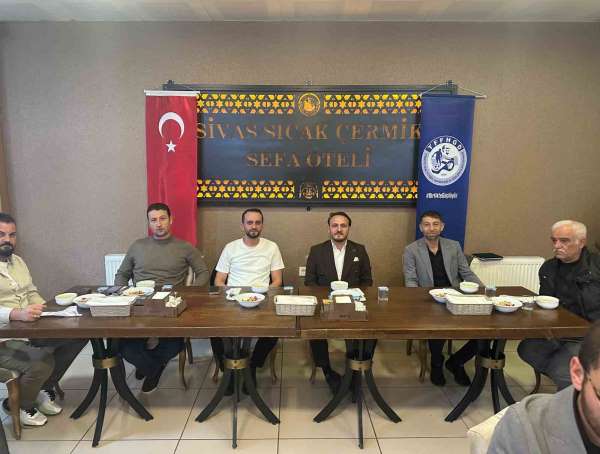 Yeni sezon öncesi Sivas'ta hakem zirvesi