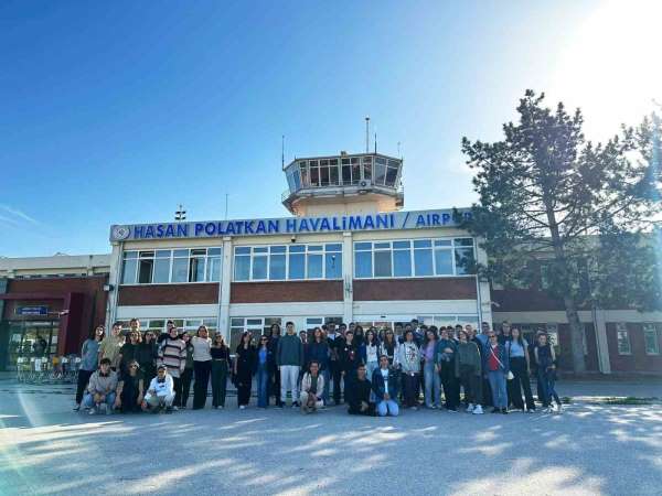 Burhaniye'de Lise öğrencileri Üniversite gezisine katıldı