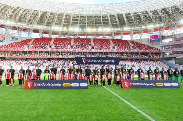 Trendyol Süper Lig: Antalyaspor: 3 - Bodrum FK: 1