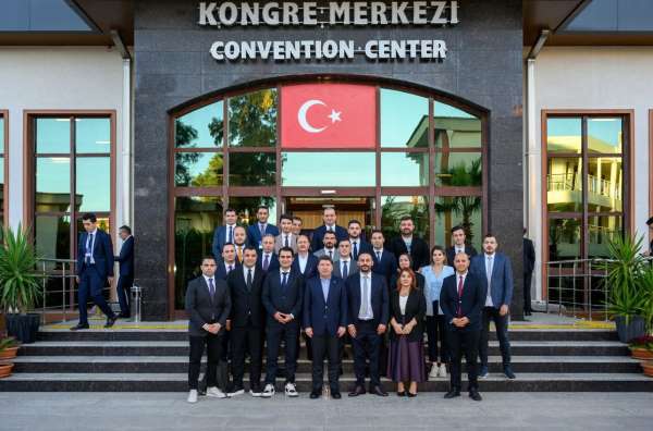 Bakan Tunç: 'Terör örgütü silah bırakırsa kanun çıkacak gibi pazarlık söz konusu değil'