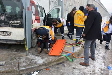 Biga'da trafik kazası: 1 yaralı