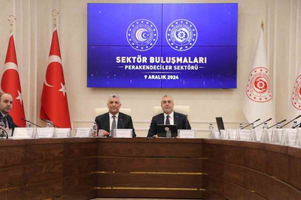 Bakan Bolat: ''Asgari ücret artacak diye ben şimdiden fiyata bunu bindireyim' şeklindeki yaklaşımlara izin ver