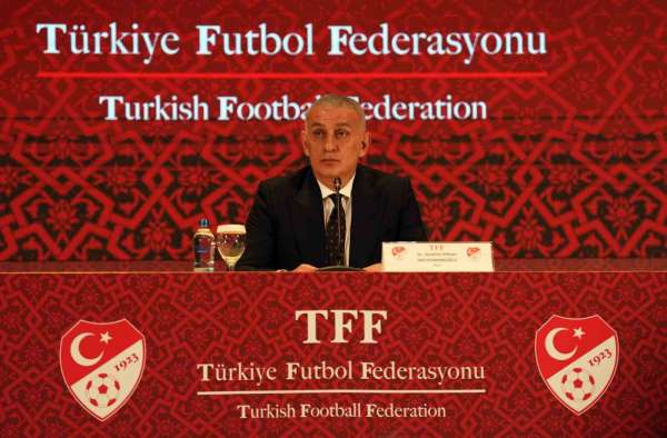 İbrahim Hacıosmanoğlu: 'Yıllardır Türk futbolunun sorunları kapının arkasına süpürülüp atıldı'