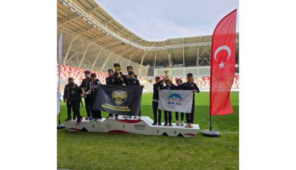 Kayseri Spor A.Ş. Karaman'dan madalyalar ile döndü