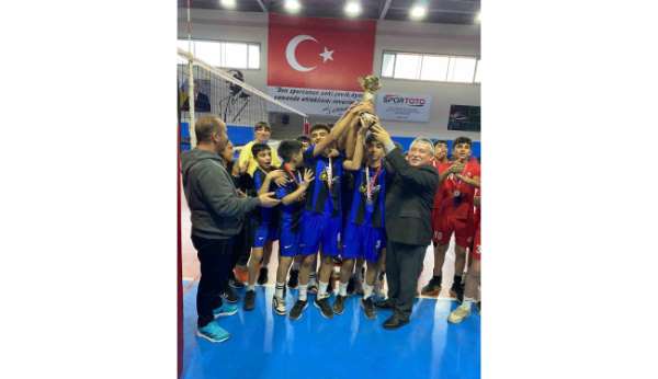 'Okul Sporları Voleybol Yıldız Erkekler' müsabakaları sonuçlandı