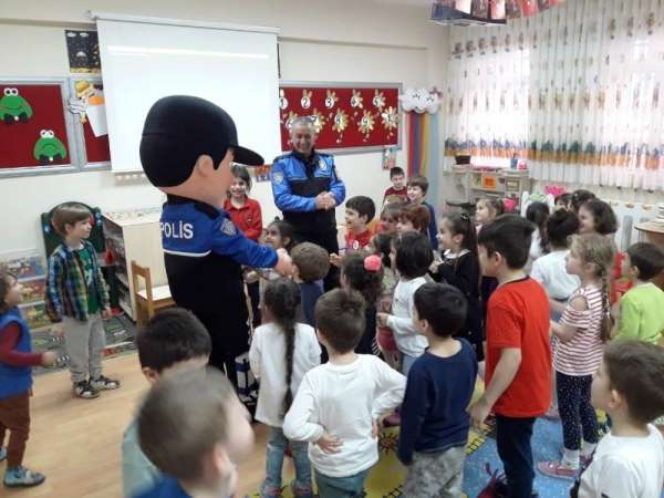 Polislerden 'Kanka'lı bilgilendirme