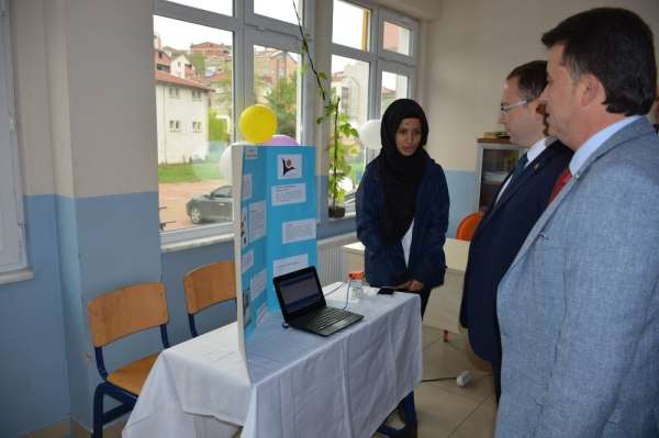 Türkeli'de TÜBİTAK 4006 Bilim Fuarı