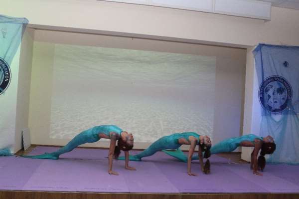 Dünya Yoga Koreografi Şampiyonası İzmir'de yapıldı 