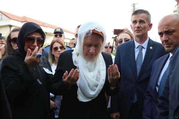 Milletvekili Dikbayır, şehit cenazesine katıldı 