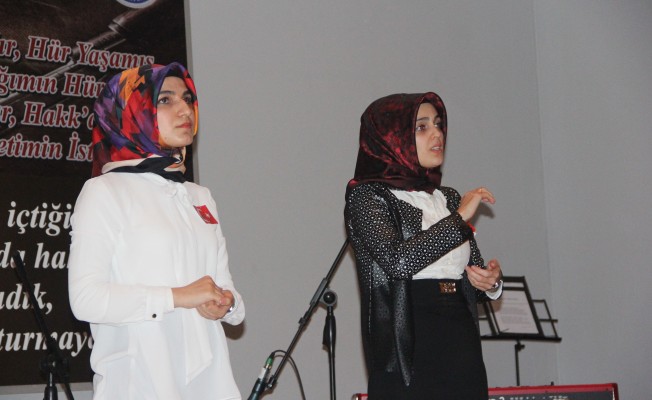 `30 Kuş` Şiiri İşaret Diliyle Okundu