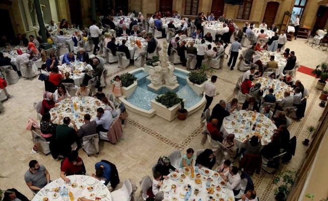 Ak Parti Uşak İl teşkilatının anlamlı iftar sofrası