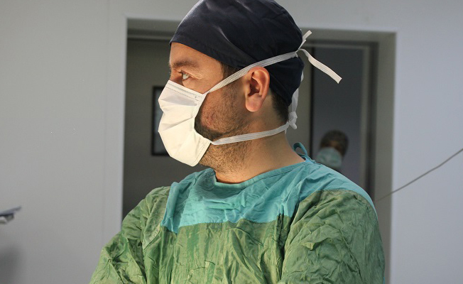 Doç. Dr. Umut Tuncel, "Rinoplasti Ameliyatı"nı Anlattı