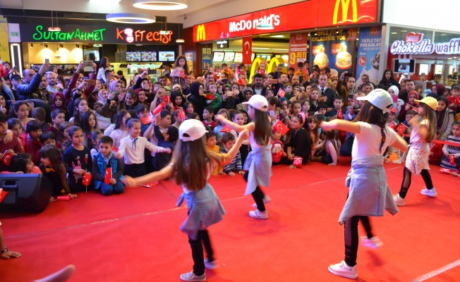 Yeşilyurt AVM’de 23 Nisan Heyecanı