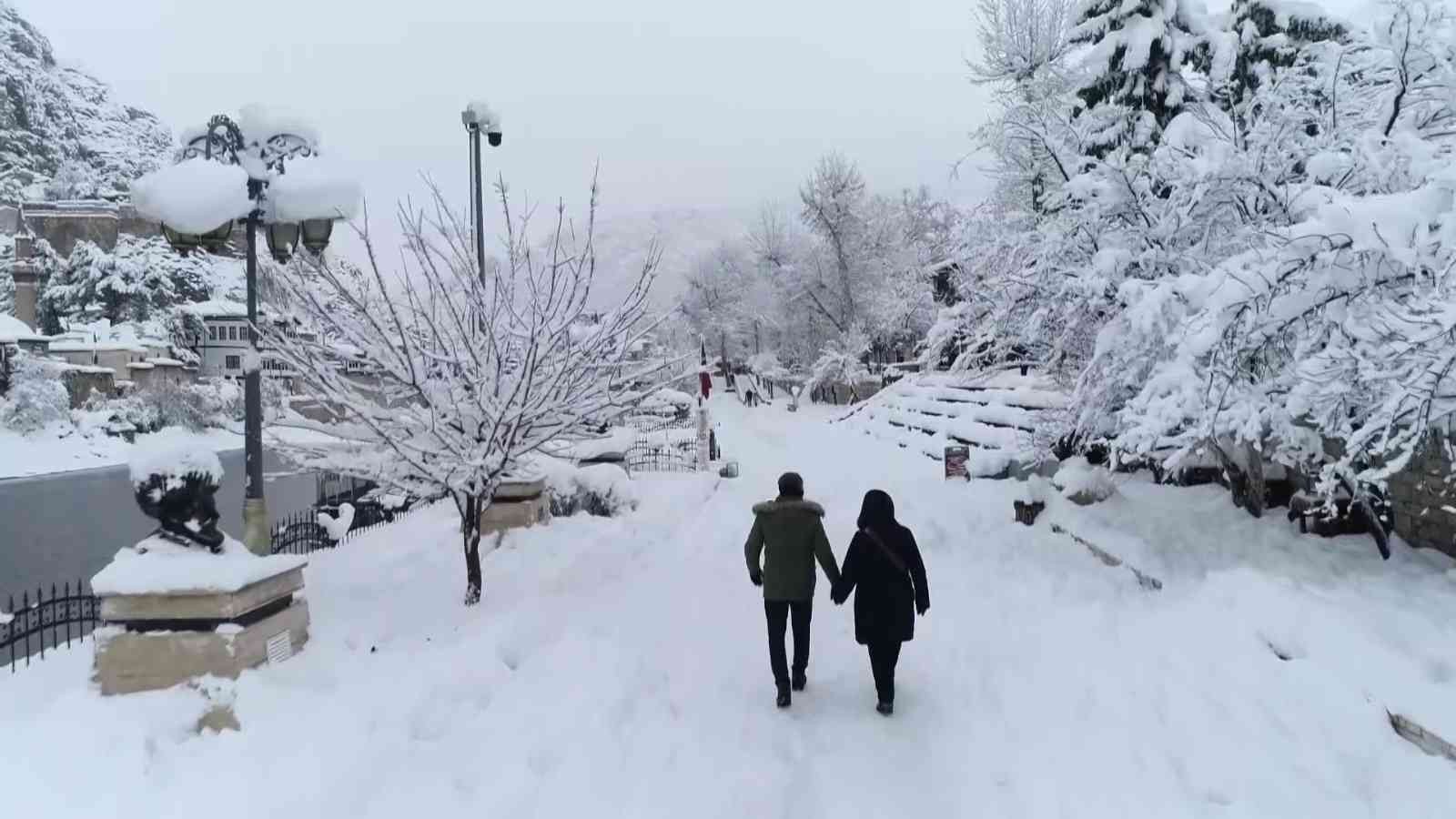 Amasya'da kartpostallık kış masalı
