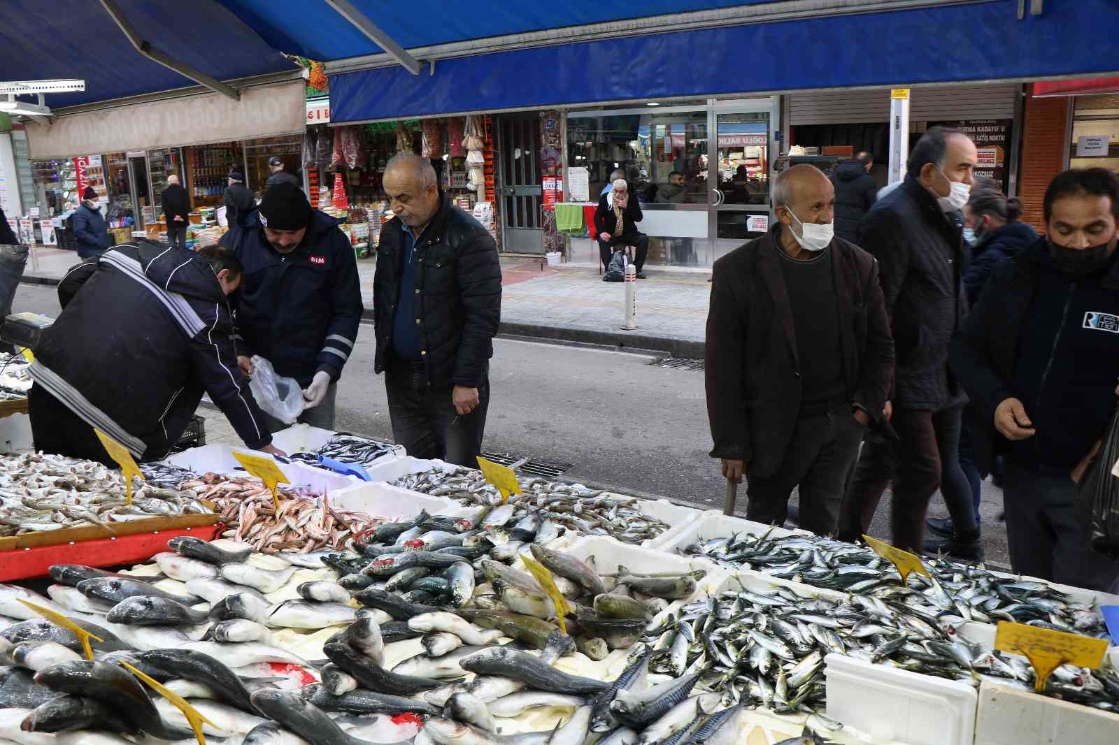 Balıkçıların dediği çıktı: Fiyat artınca talep patladı
