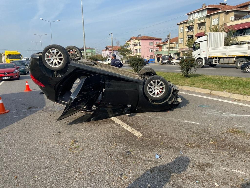 Samsun'da feci kaza: 1 ölü, 1 yaralı
