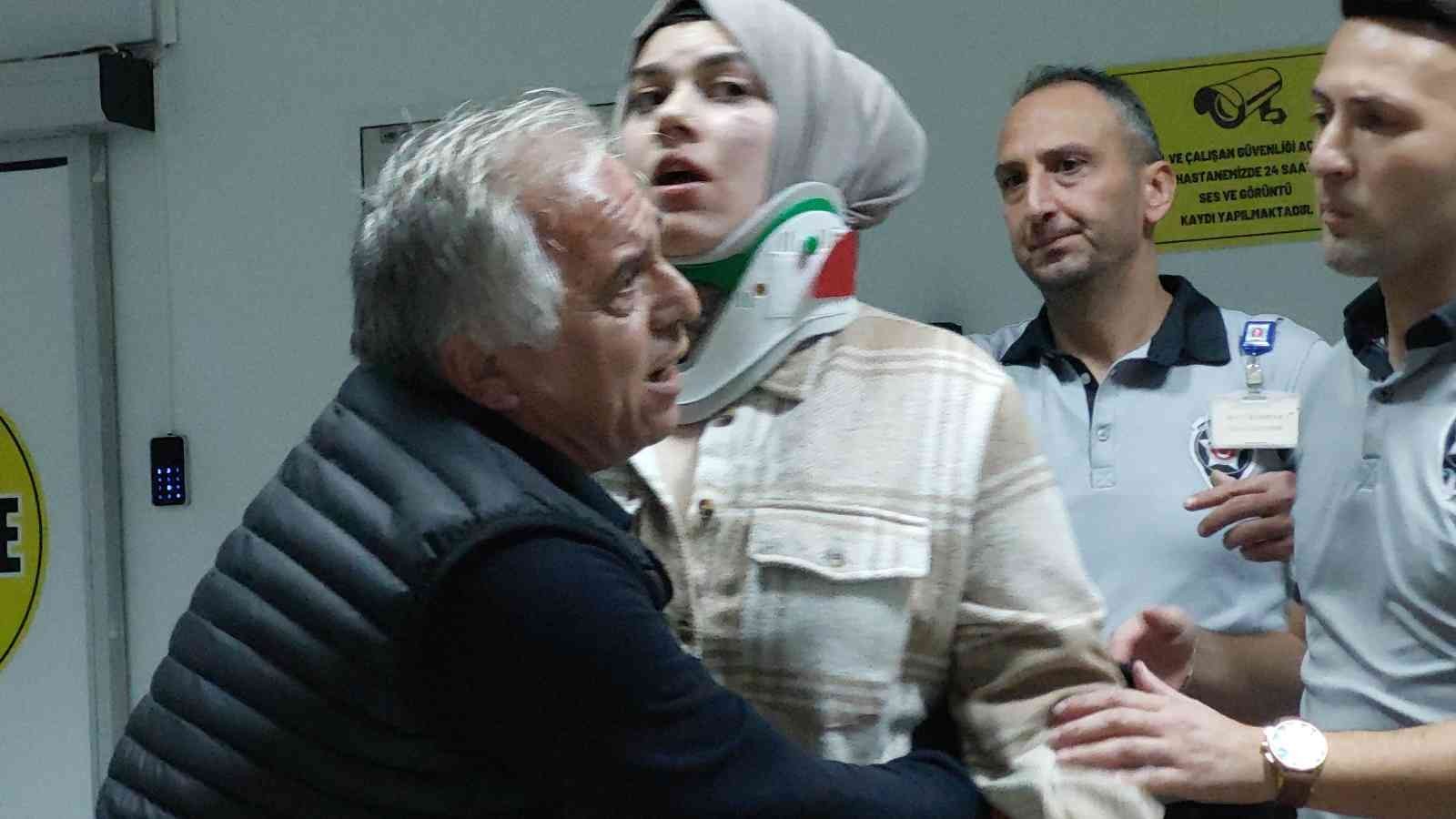 Kazada 2 aylık eşi ölen kadın yaralı halde sedyeden fırlayıp feryat etti
