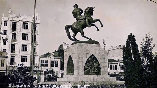 Dünden bugüne Onur Anıtı