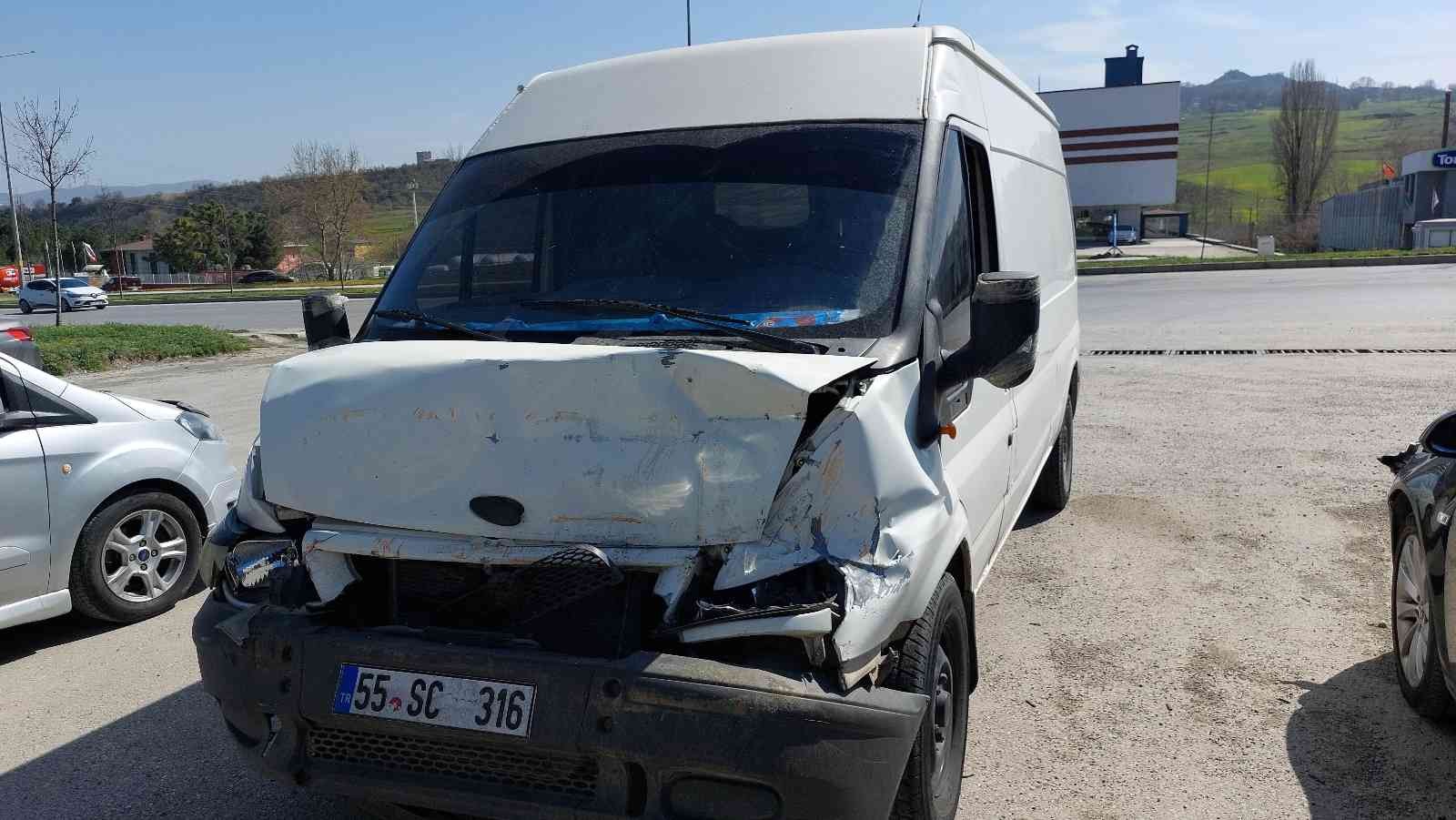 Samsun'da 3 aracın karıştığı zincirleme kaza: 1 yaralı
