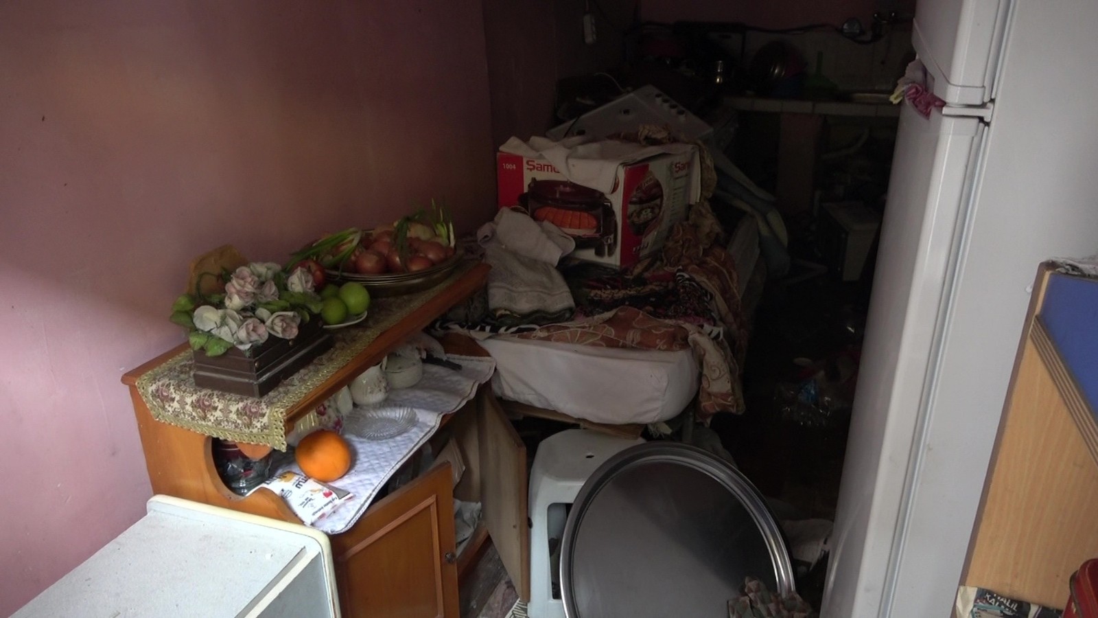 Tüpten sızan gaz bomba gibi patladı, mahalle ayağa kalktı
