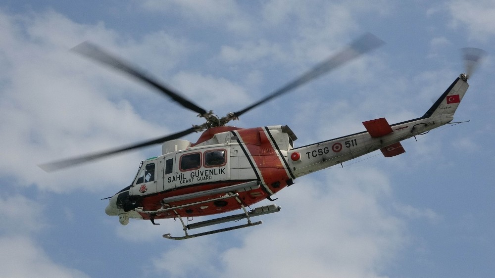 Denizde kaybolan 17 yaşındaki çocuk için helikopter destekli arama
