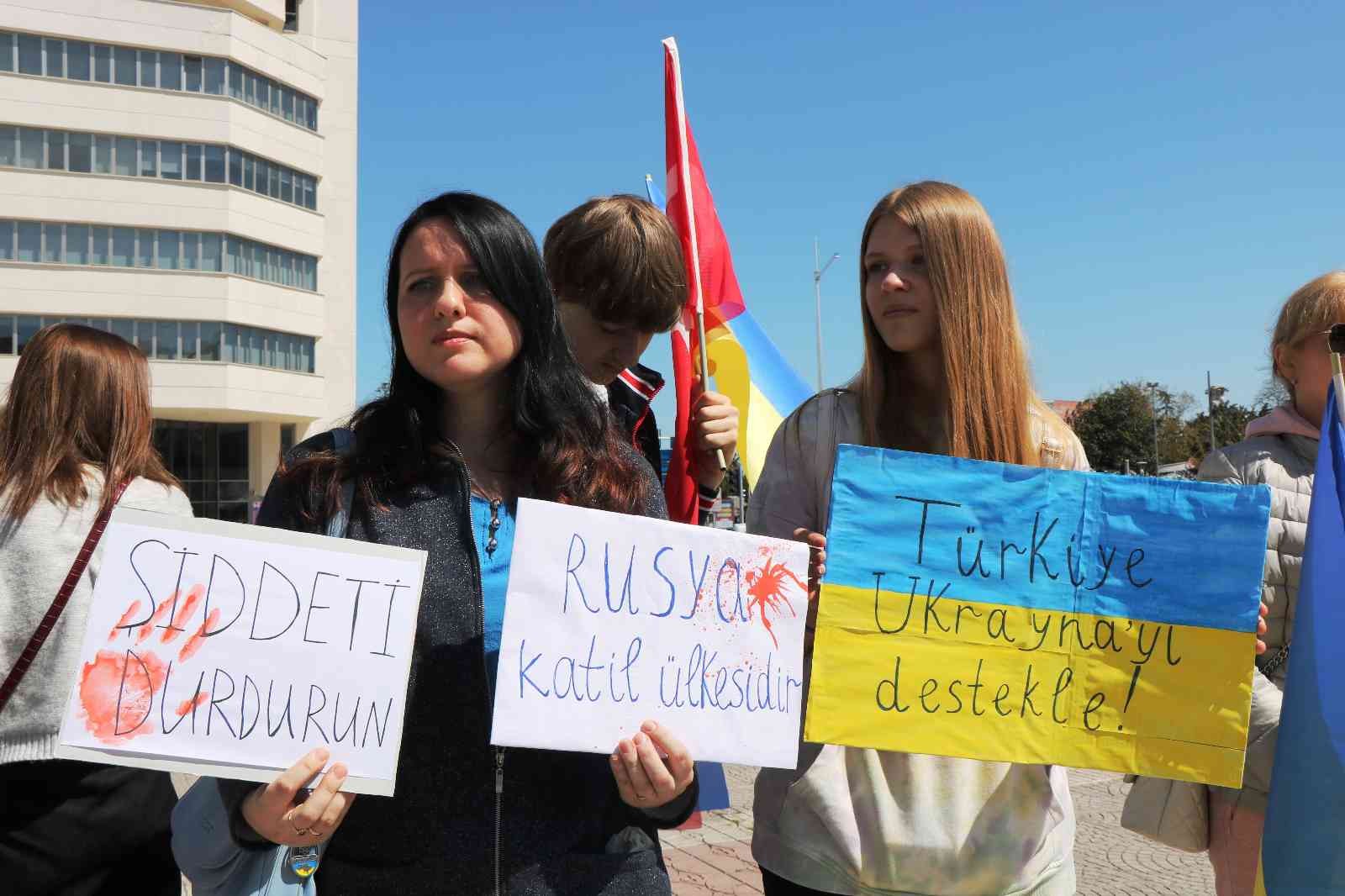 Ukraynalılar gözyaşlarıyla Samsun'dan dünyaya seslendi: "Bu savaşı bitirin"
