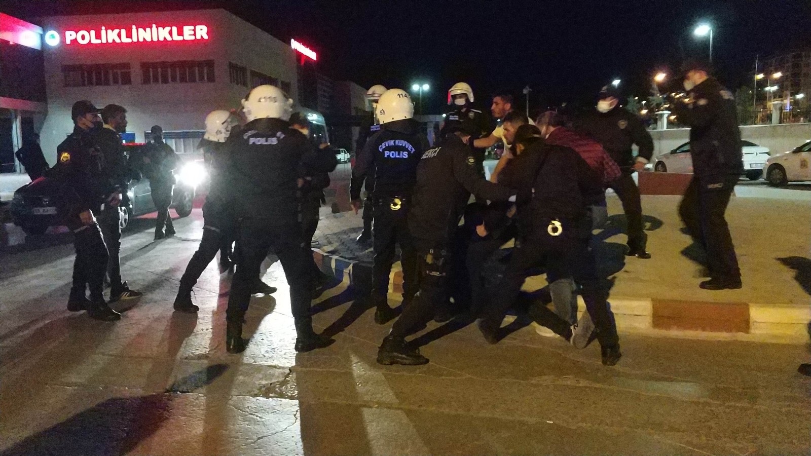 Samsun'da silahlı çatışma: 1 ölü, 2 yaralı
