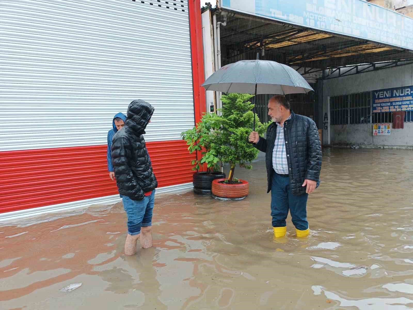 Samsun'da sanayi bölgesi göle döndü
