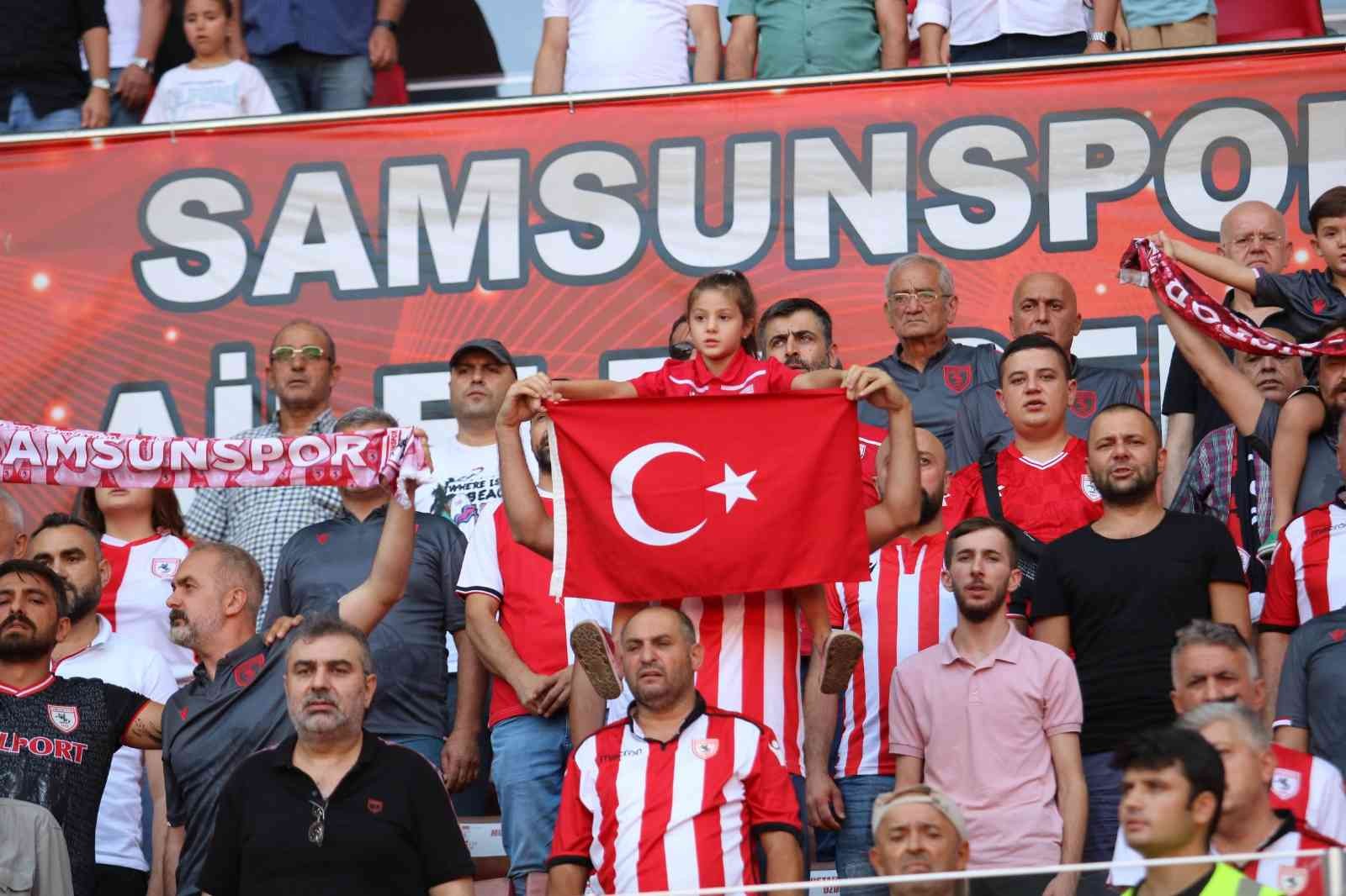 Spor Toto 1. Lig: Samsunspor: 3 - Sakaryaspor: 2
