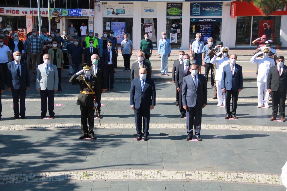 Samsun'da 30 Ağustos Zafer Bayramı törenle kutlandı
