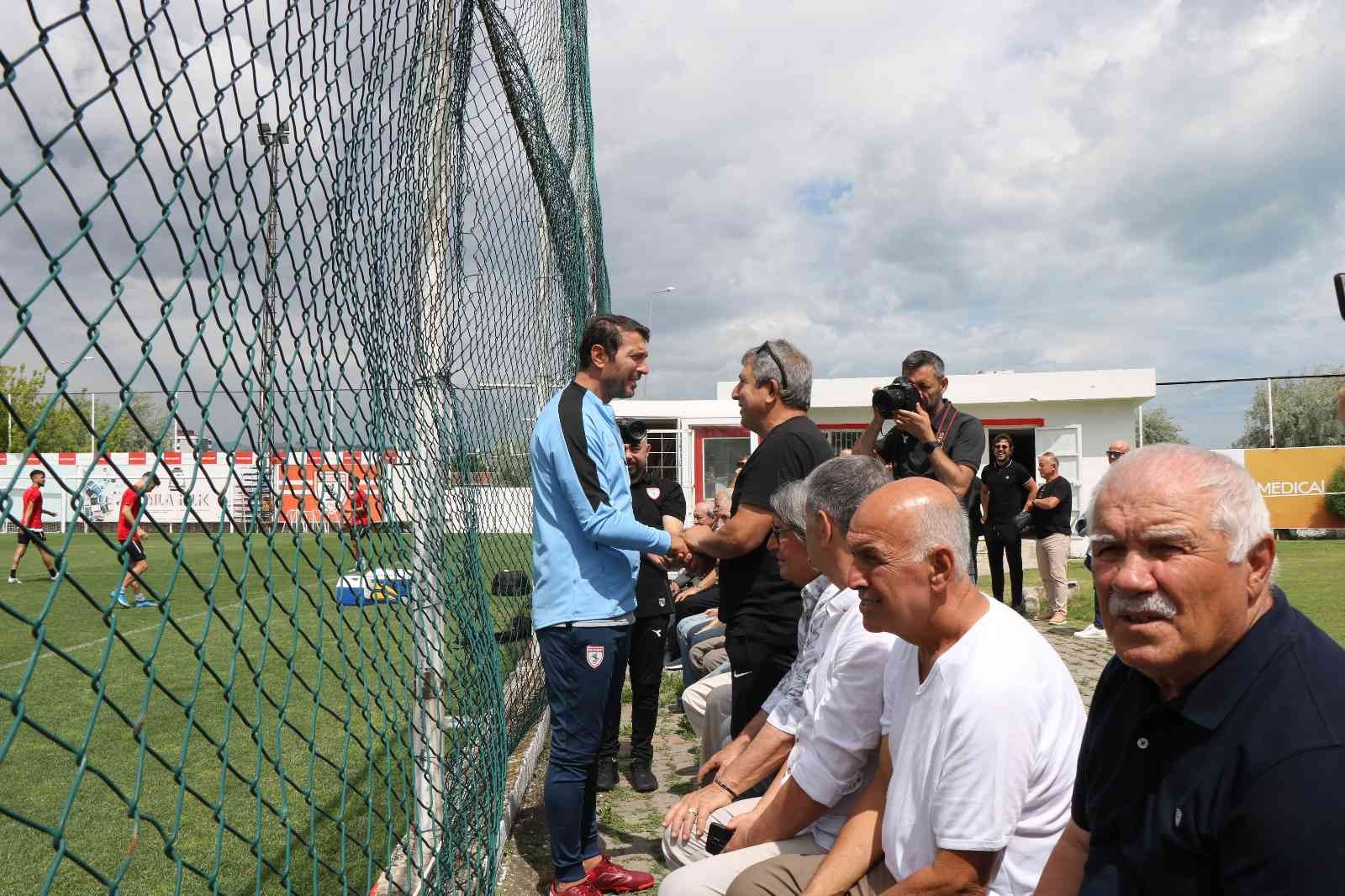 Samsunspor efsanelerinden Samsunspor futbolcularına destek
