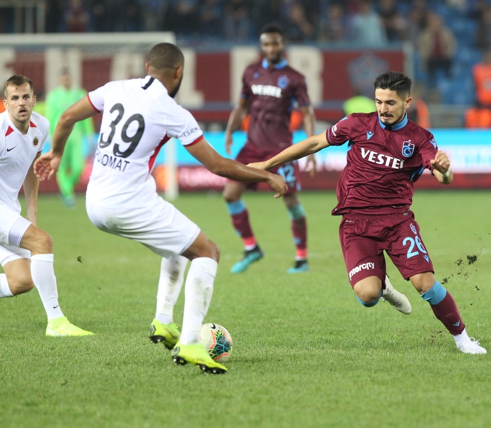 Süper Lig: Trabzonspor: 2 - Gençlerbirliği: 2 (Maç sonucu)
