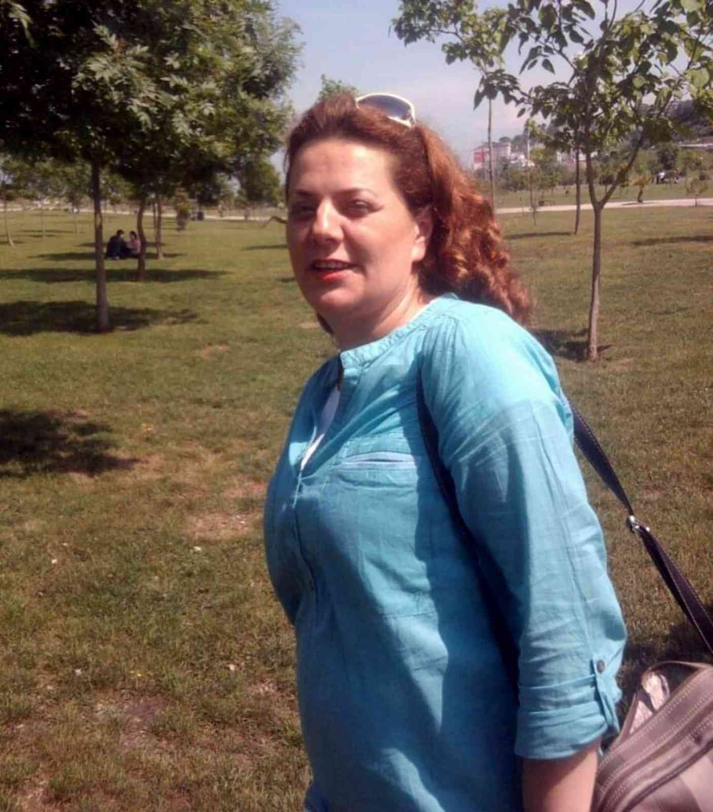 42 yaşında hayatını kaybeden sağlıkçıya gözyaşı
