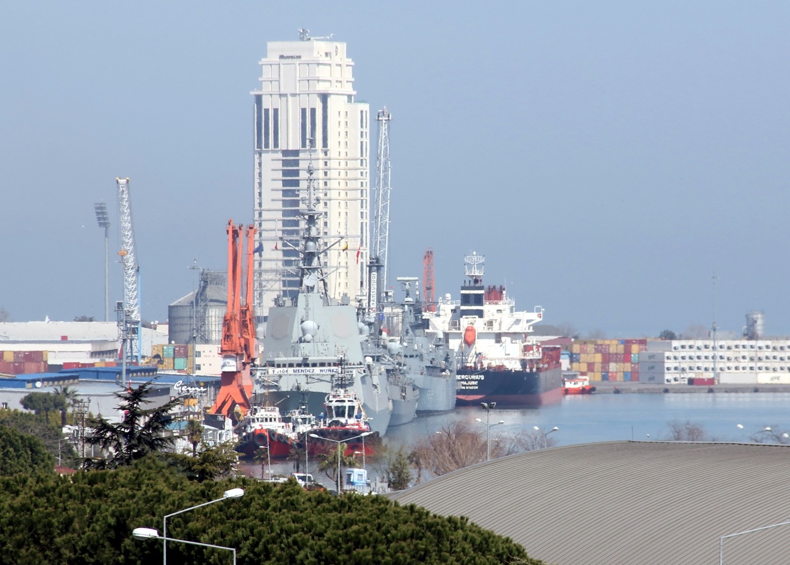 NATO'nun Samsun çıkarması: 3 savaş gemisi limana demirledi
