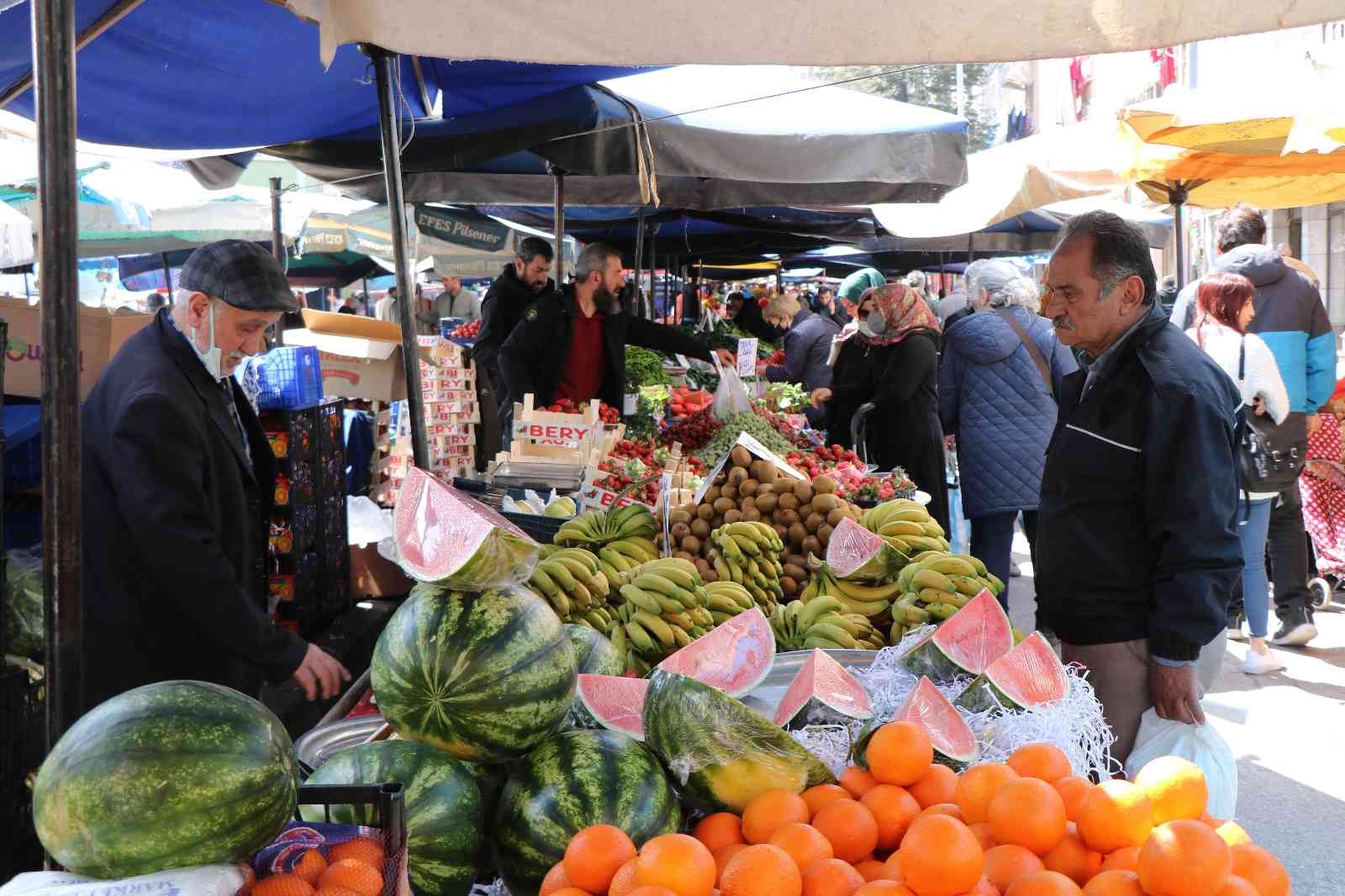 Pazarın en pahalı ürünü 'taze fasulye'
