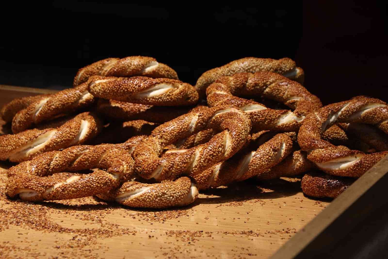 Samsun'da ekmek ve simitte zamlı tarifeye geçildi

