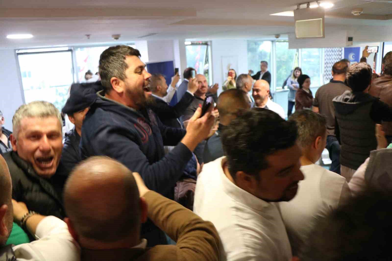 Samsun, Erdoğan'ın zaferini kutladı
