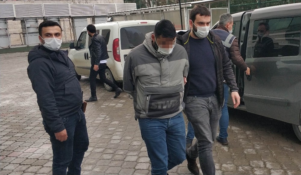 Samsun'da sokak ortasındaki cinayete 5 gözaltı
