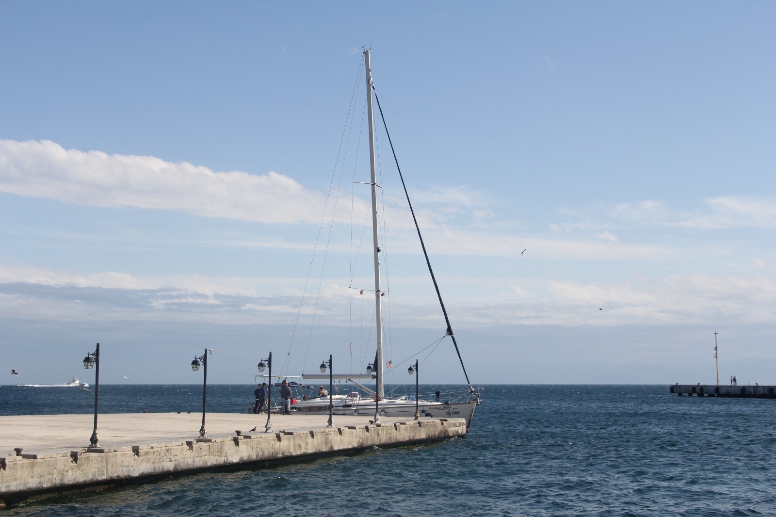 Seyahat kısıtlamasına rağmen sezonun ilk Rus turistleri Sinop'a geldi
